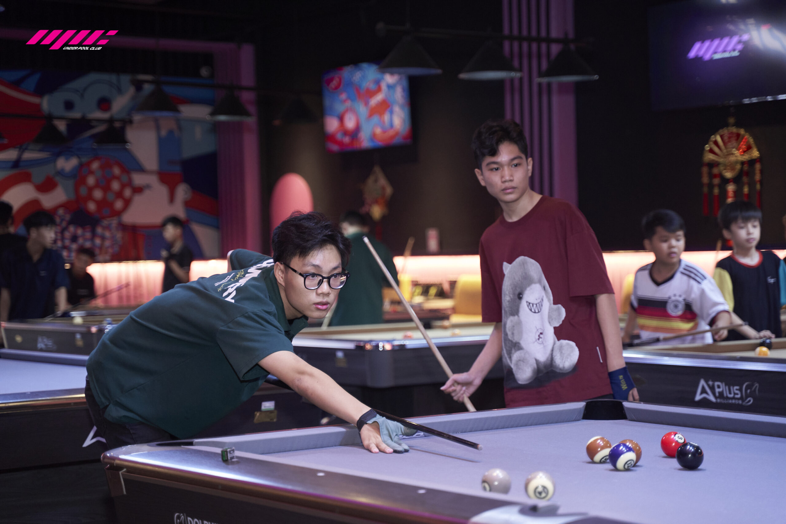 Sai_lam_kinh_doanh_billiards_game_net